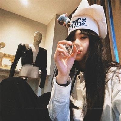 铁汉艳娘